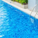 Améliorer l'espace piscine pour l'été